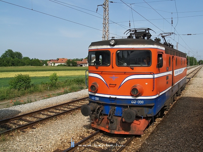 A ŽRS 441 095 Slavonski Šamacban fot