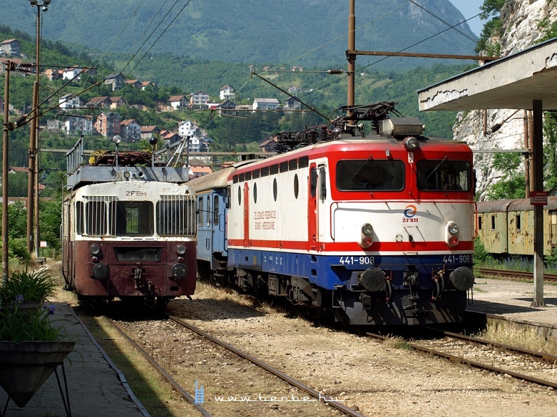 The 441-908 at Konjic station photo