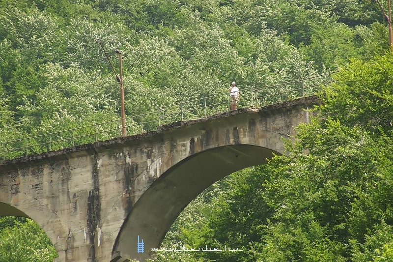 A Nagy Ovcari-viadukt (rajta egy darab Benbe) fot