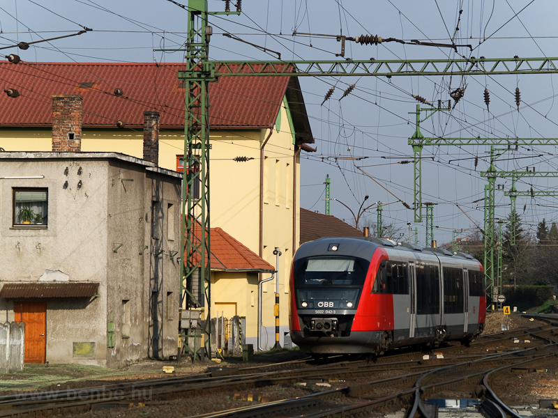 Az BB 5022 042-3 rkezik Bcsjhelyről Sopronba (denburg, Magyarorszg) fot