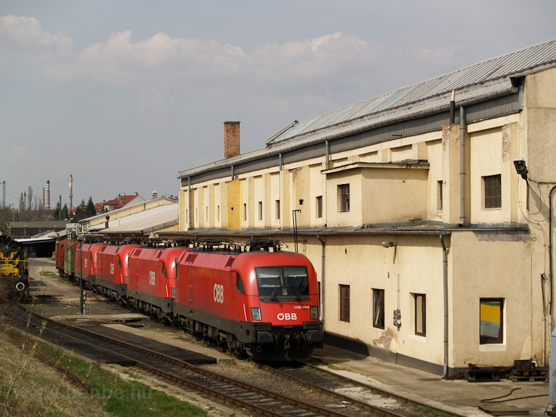 Az BB 1116 189-0, nhny msik Teknő s M44 310 Sopron fűtőhzban fot