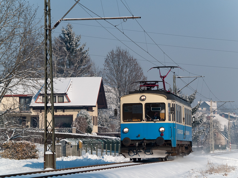 The StLB railcar number ET1 seen between Feldbach Landesbahn and Oedt Siedlung photo