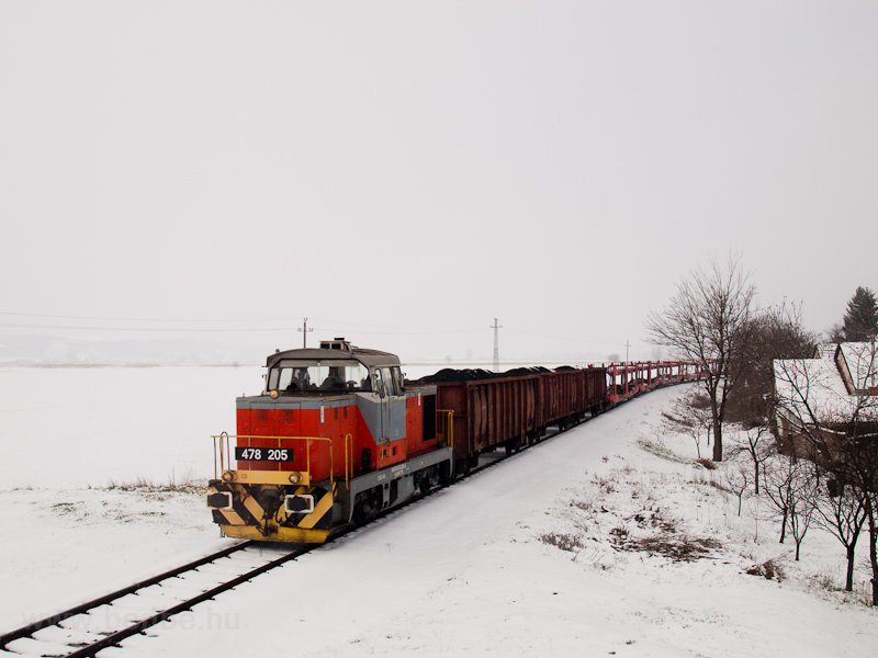 A 478 205 Tátnál fotó