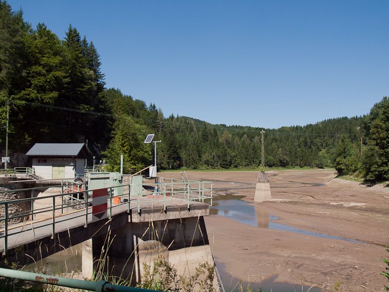 A wienerbrucki vzerőmű s a Lassing-stausee fot