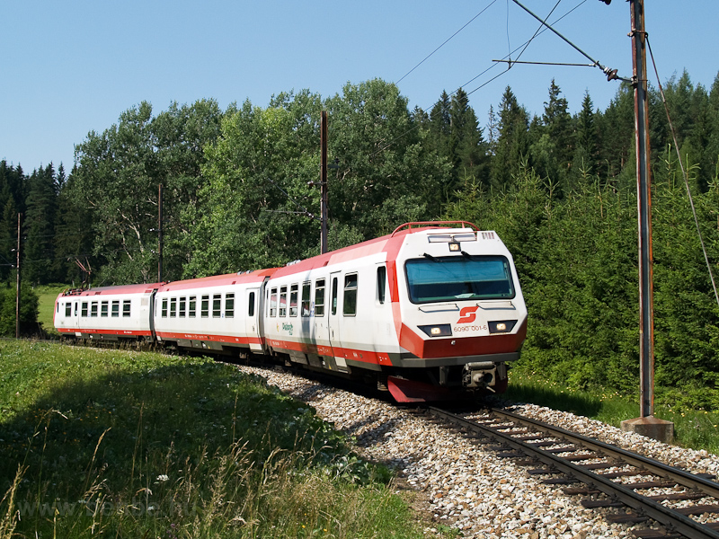 The 6090 001-6 is seen between Erlaufklause and Mitterbach photo