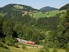 A NÖVOG 2095.10 ereszkedik Laubenbachmühle felé Ober Buchberg és Unter Buchberg között
