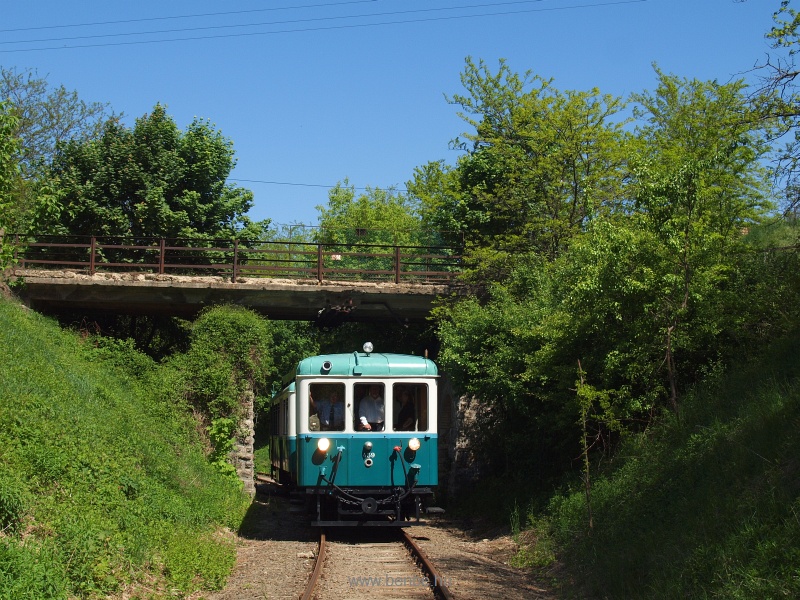 Az ACSEV-motorvonat a 459-e fotó