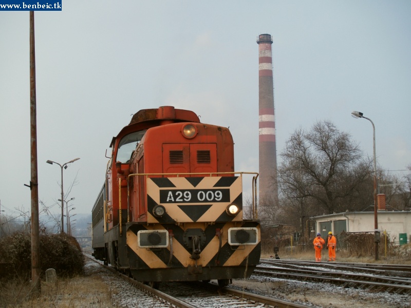 The A29 009 at the industrial sidings of Ajka alumina factory photo