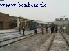 A26 018-at egy sereg vasútbarát fotózza