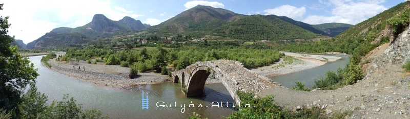 An ancient stone bridge near Librazhd photo