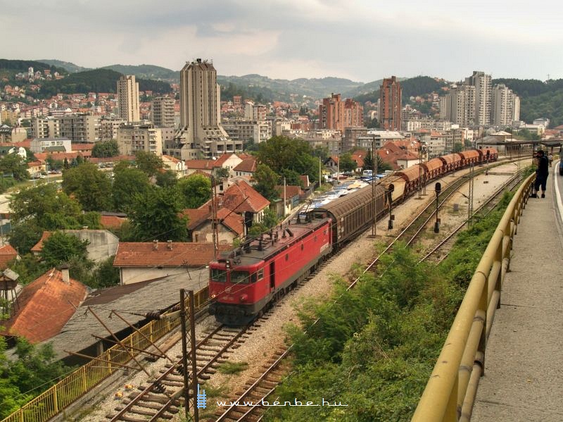 The 461-152 at Uzice with a freight train photo