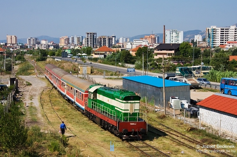 The T669 1047 at Kraste goods station photo