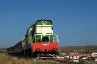The T669 1044 is arriving at Rrogozhin