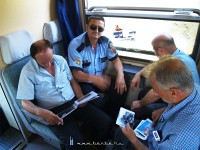 Railwaymen and policemen browse our photos