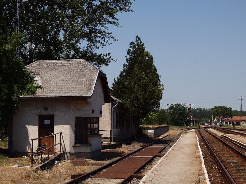 Mrleghz, s a hdon tli plyaelgazs előjelzője Kunszentmrton llomson fot