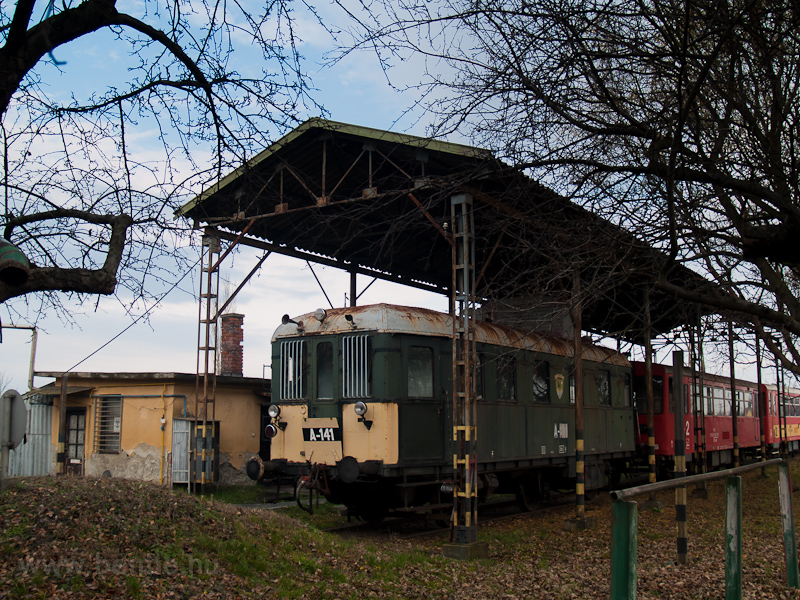 The track maintenance crew's railcar A-141 (class BCmot) seen at Vsztő photo