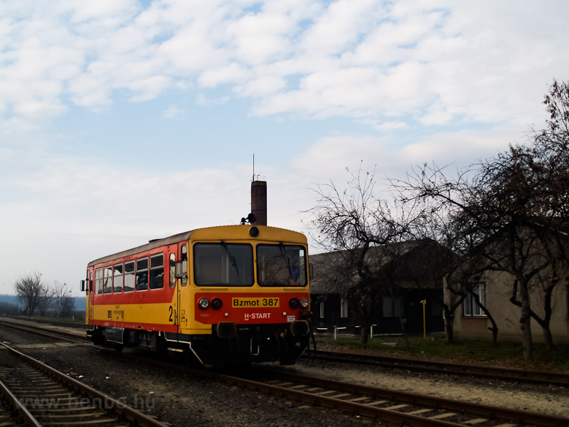 A MÁV-START Bzmot 387 Vészt fotó