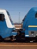 Tipikus: a TRAXX-ot tudja vezérelni a Halbi-vezérlő, és a háttérben álló posta-Bhv-knak is lenne dolga, mégis állnak