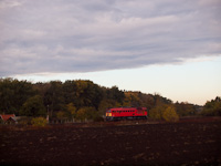 The M62 187 running alone near Martfű