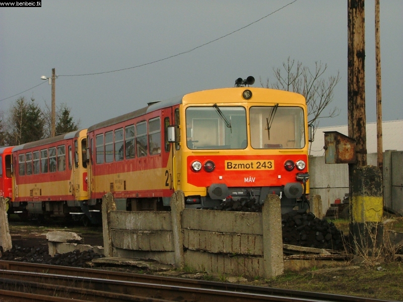 The Bzmot 243 at Balassagyarmat depot photo