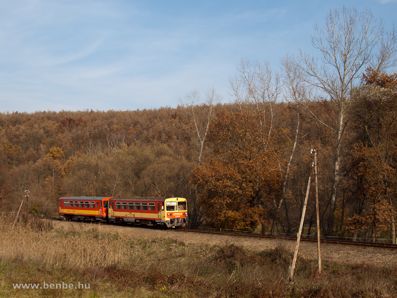 The Bzmot 350 between Berkenye and Szokolya photo