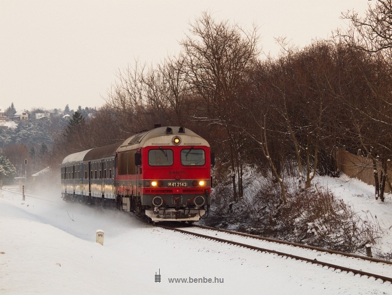 The M41 2143 with a slow train for Tapolca at Balatonkenese photo