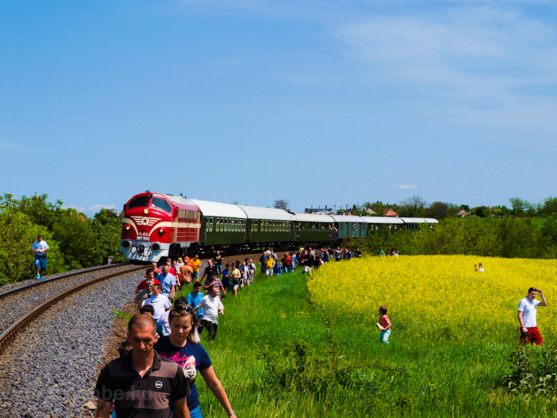 Az M61 001 a Balaton Retró  fotó