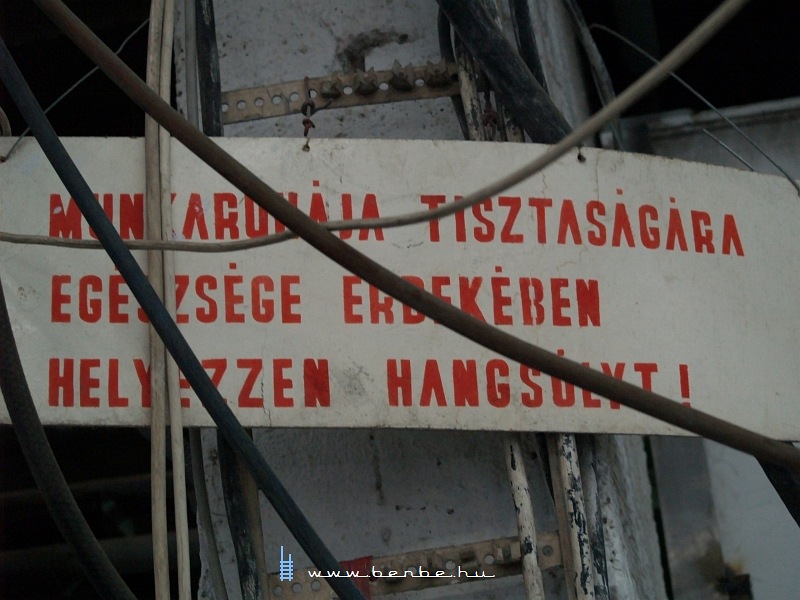 Munka az Ajkakristály ajkai fotó