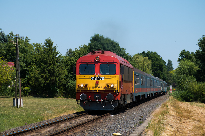 A MÁV 418 178 Balatonudvari és Fövenyes között fotó