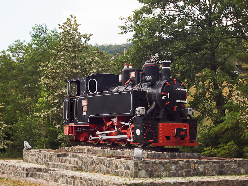 A typical Reşiţa locomotive exhibited near Mokra Gora photo