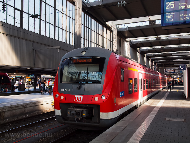 A DB 440 703-7 Mnchen Hauptbahnhof llomson fot