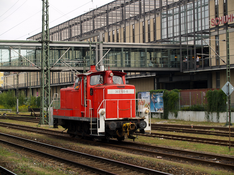 A DB AG 363 105-8 Regensburg Hauptbahnhofon fot