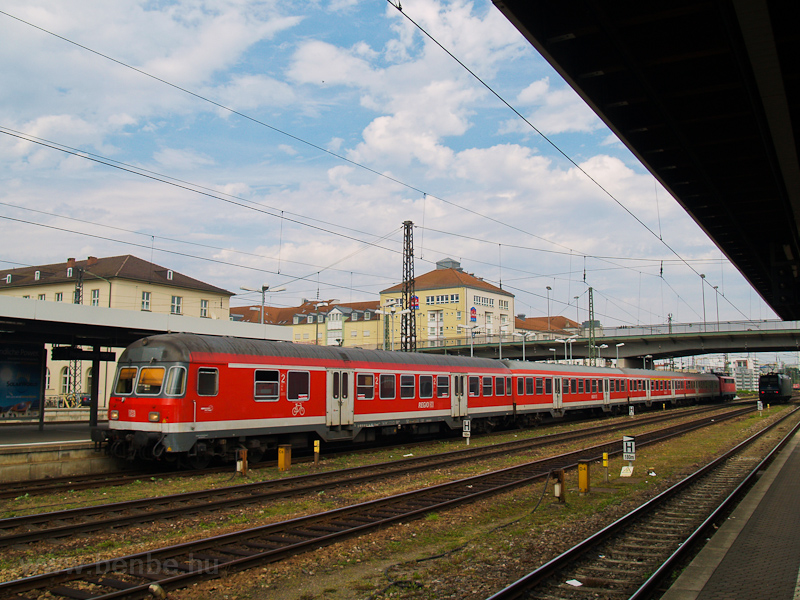 Silberling push-pull trainset at Regensburg Hauptbahnhof photo