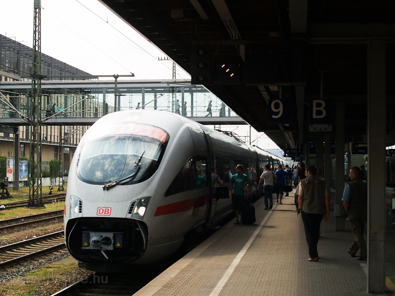 Egy ismeretlen DB AG 411 ICE-TD Regensburg Hauptbahnhofon fot