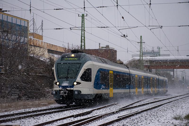 A MV-START 415 066 Pestszentlőrinc s Kőbnya-Kispest kztt fot