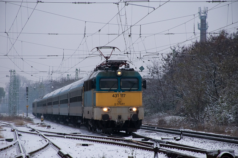 The MV-START 431 117 seen between Kőbnya-Kispest and Pestszentlőrinc photo