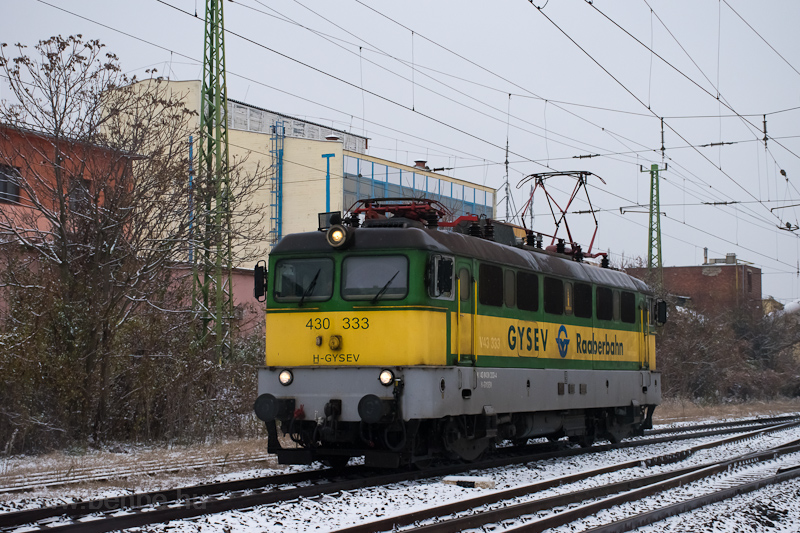 A GYSEV 430 333 gpmenetben Pestszentlőrinc s Kőbnya-Kispest kztt fot