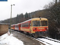 kép