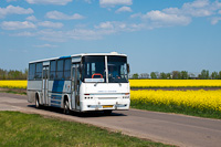 A KMKK Zrt. Szolnok  DUD-604 Ikarus C56 Jszapti mellett