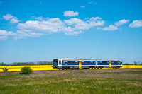 The MV-START 416 025 seen between Jszdzsa and Jszapti