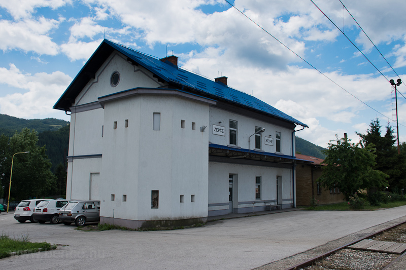 Žepče station photo