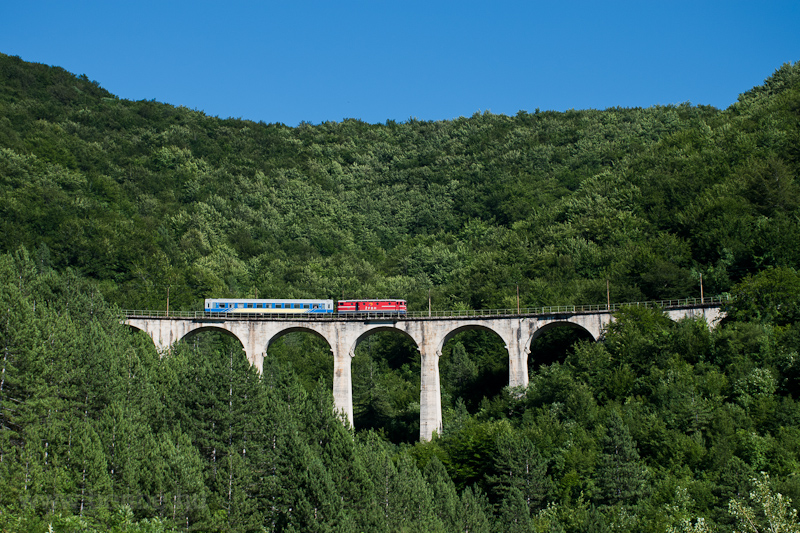 A ŽFBH 441 308 Grad s fot