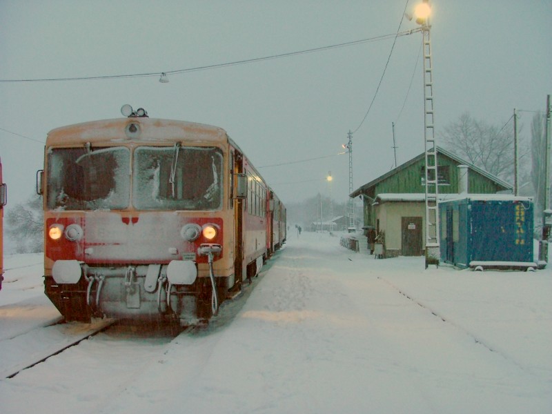 Bzmot 341 Diósjenőn fotó