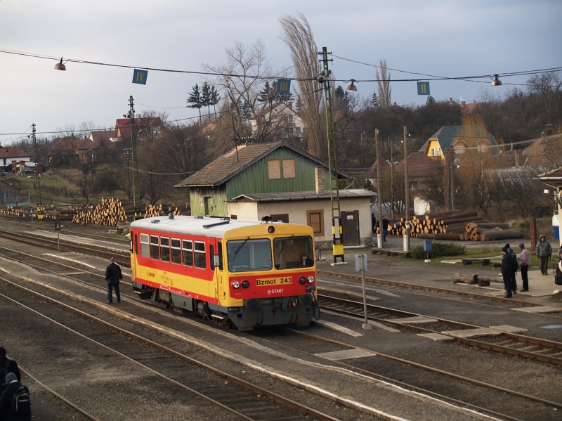 Bzmot 243 Diósjenőn fotó