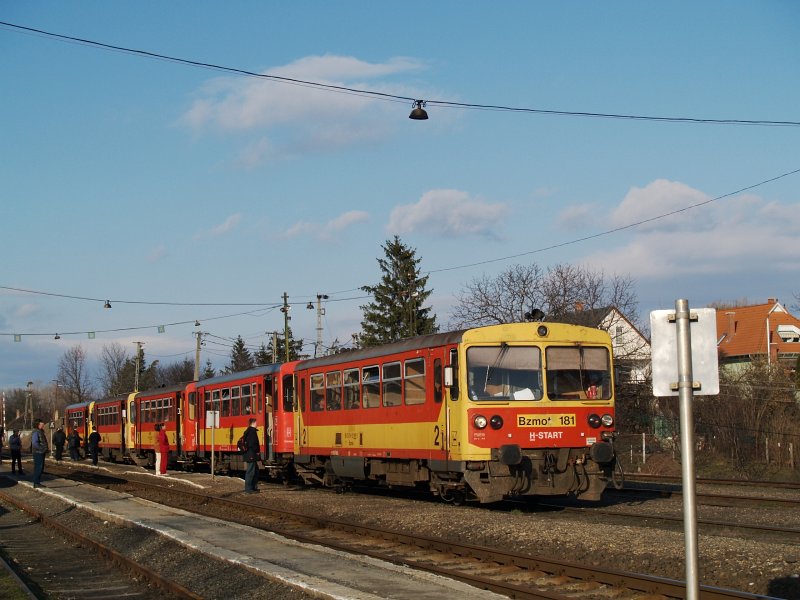 Bzmot 181 Diósjenőn fotó