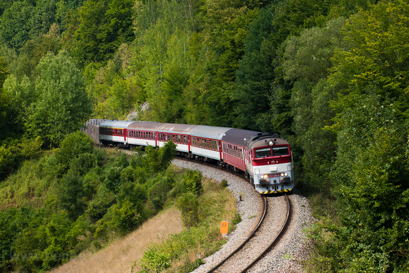 A ZSSK 757 010-4 Olmányfalv fotó