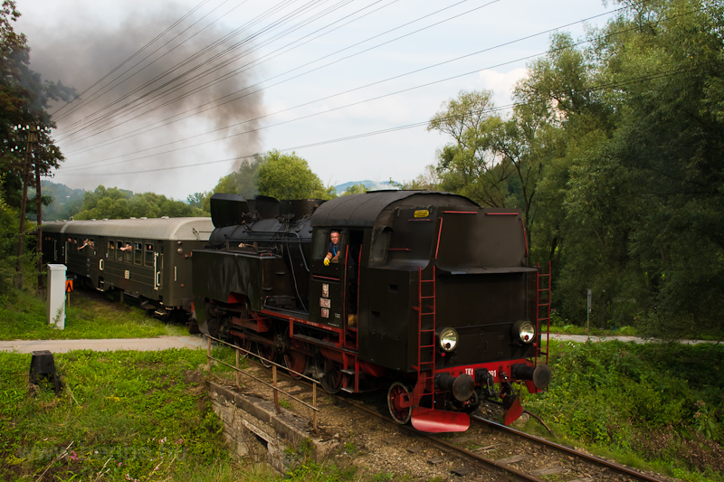 The PKP TKt48 191 seen between Rabka Zaryte and Rabka-Zdrj photo