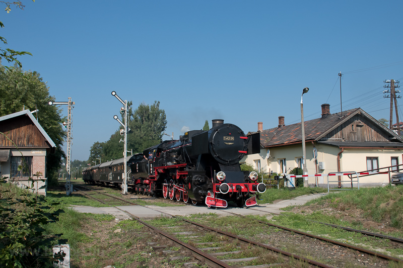 The PKP Ty42 24 seen at Rabka Zaryte photo