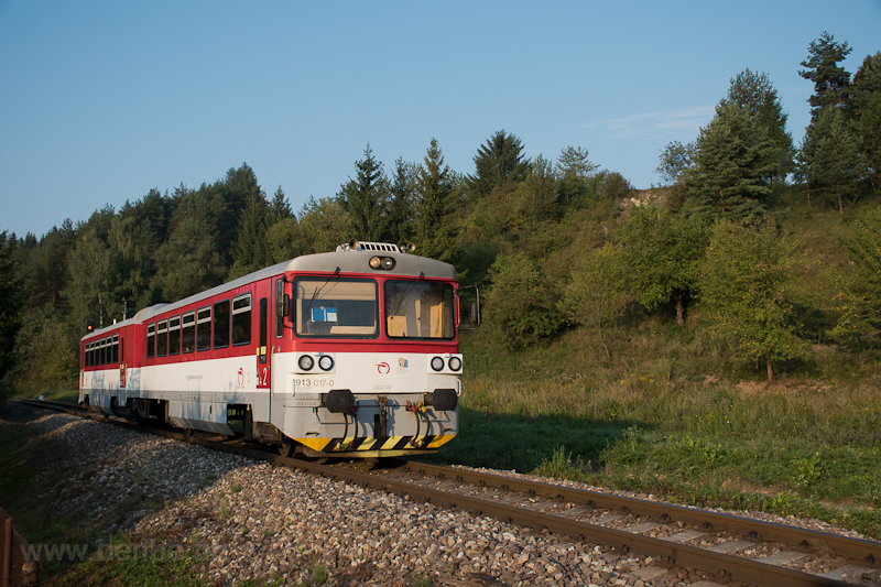 A ZSSK 913 017-0 Litvailló  fotó