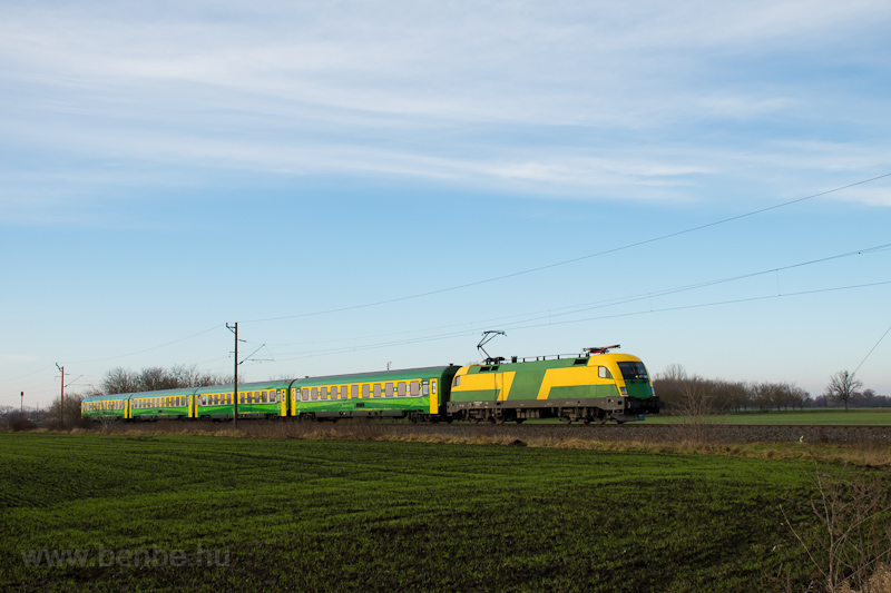 A GYSEV 470 505-4 Farád és  fotó